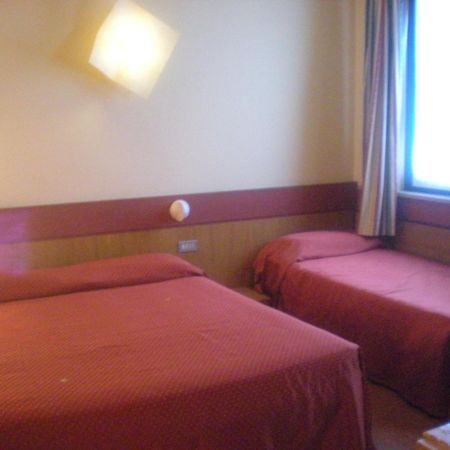 Hotel Roma Bussolengo Esterno foto