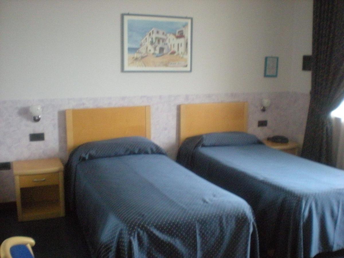 Hotel Roma Bussolengo Camera foto