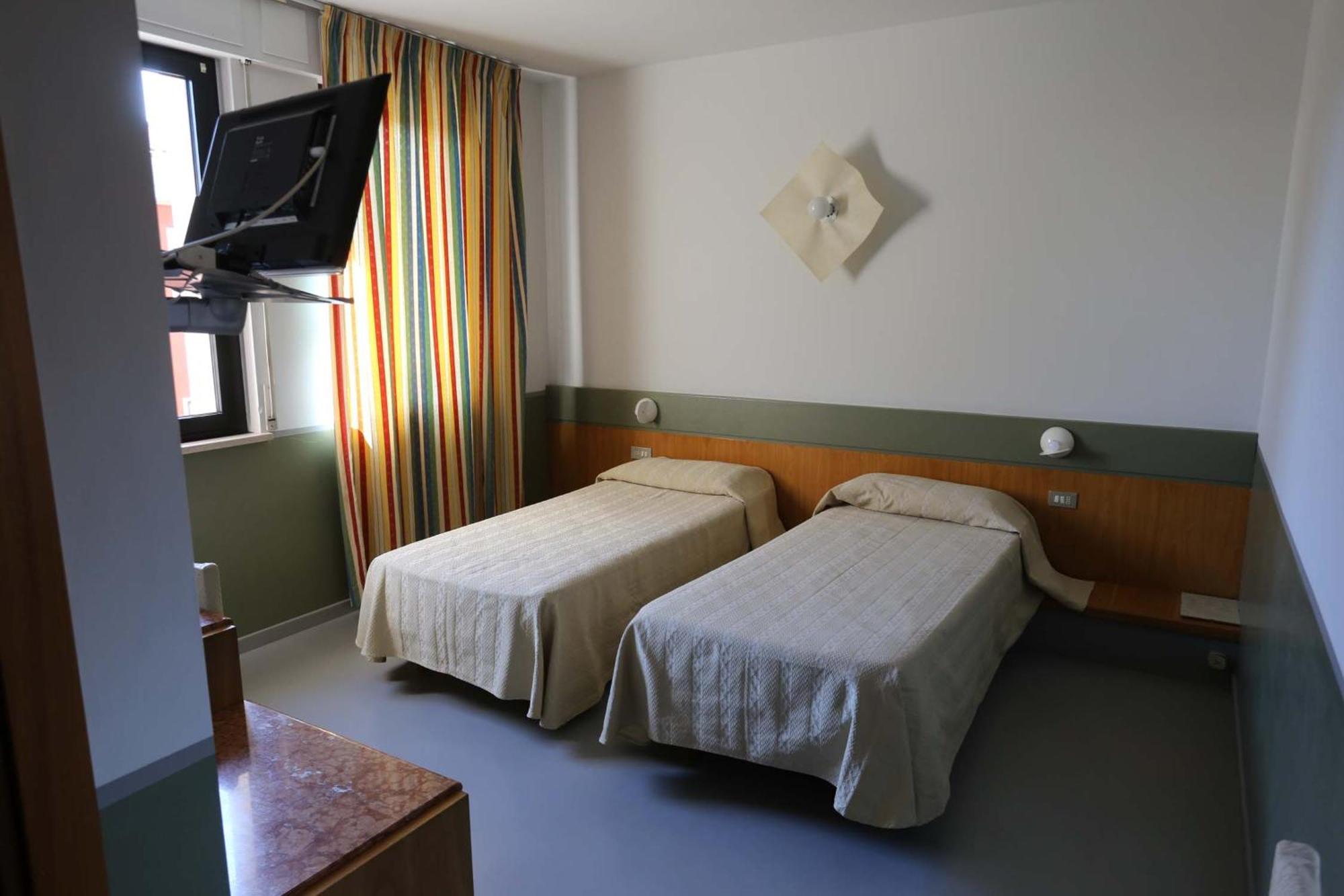 Hotel Roma Bussolengo Esterno foto